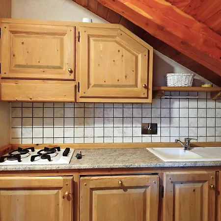 Apartment Hostdomus - La Casa Di Merlino